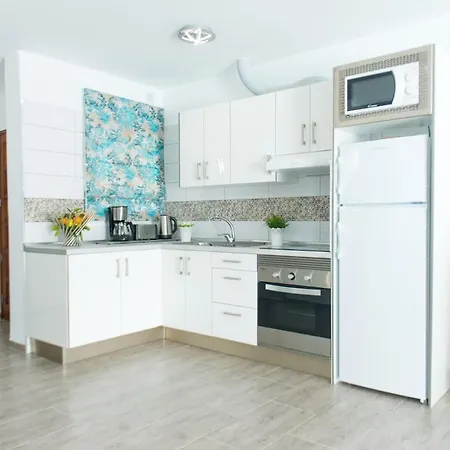 Lägenhet Ocean, Sun & Silence, Pool & Parking, Americas