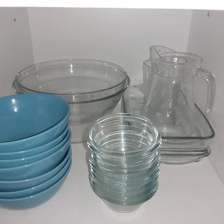 Ocean, Sun & Silence, Pool & Parking, Americas