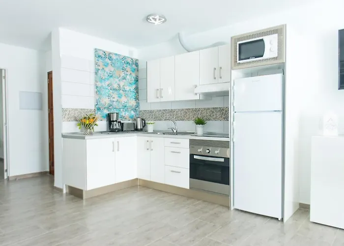 Apartment Ocean, Sun & Silence, Pool & Parking, Americas