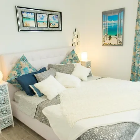 Lejlighed Ocean, Sun & Silence, Pool & Parking, Americas *